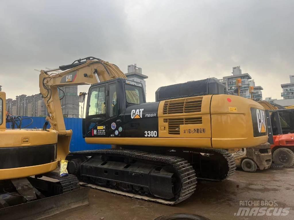 CAT 330 D Rupsgraafmachines
