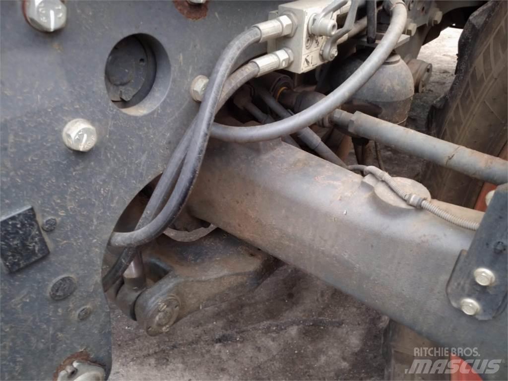 Kubota M7151 Tractoren