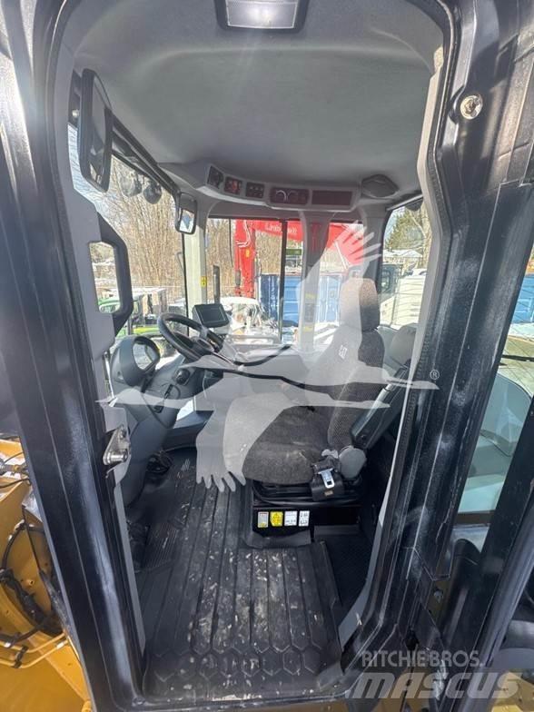 CAT 938M Wielladers