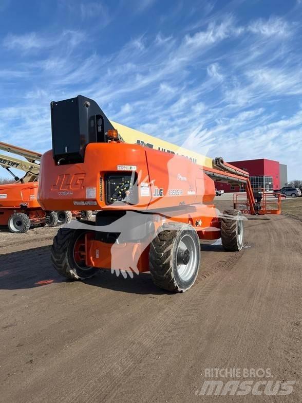 JLG 1350SJP Telescoophoogwerkers