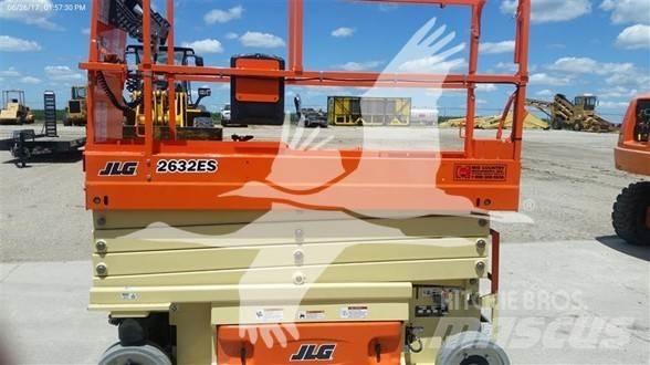 JLG 2632ES Schaarhoogwerkers
