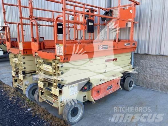 JLG 3246ES Schaarhoogwerkers