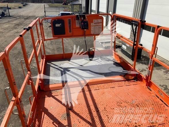 JLG 430LRT Schaarhoogwerkers