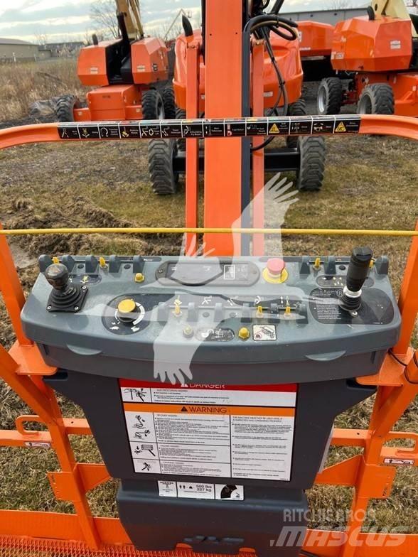 JLG 460SJ Telescoophoogwerkers