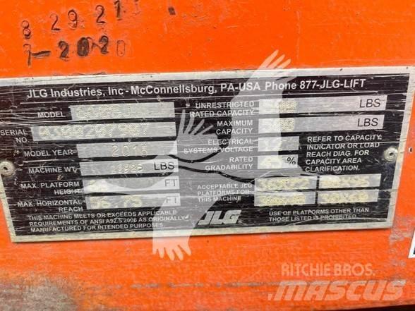 JLG 660SJ Telescoophoogwerkers