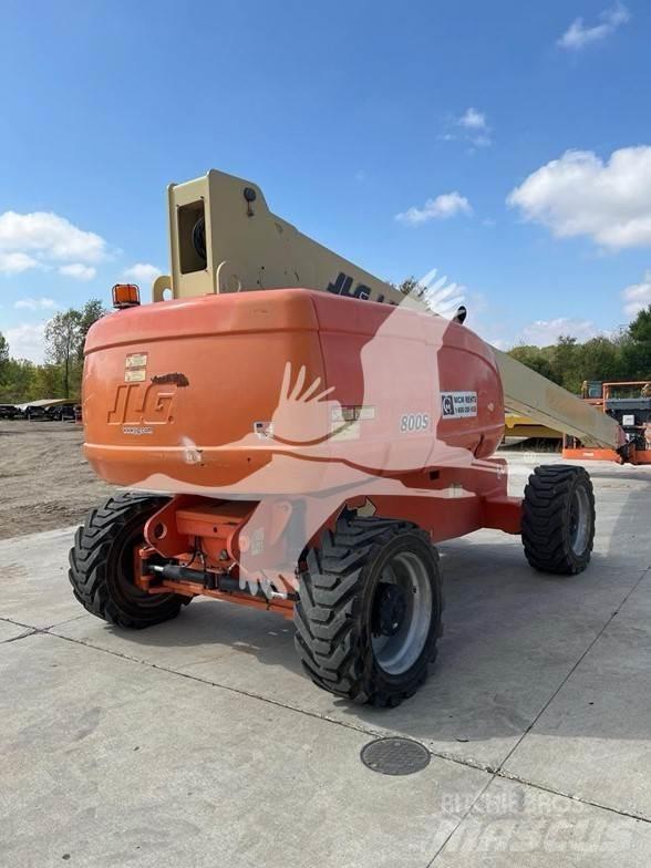 JLG 800S Telescoophoogwerkers