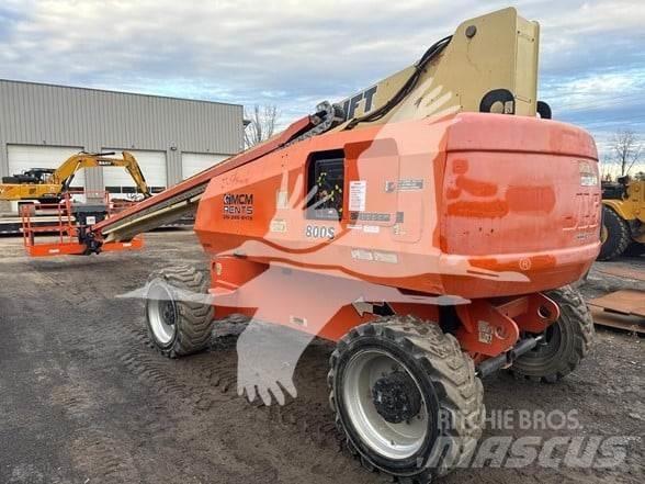 JLG 800S Telescoophoogwerkers