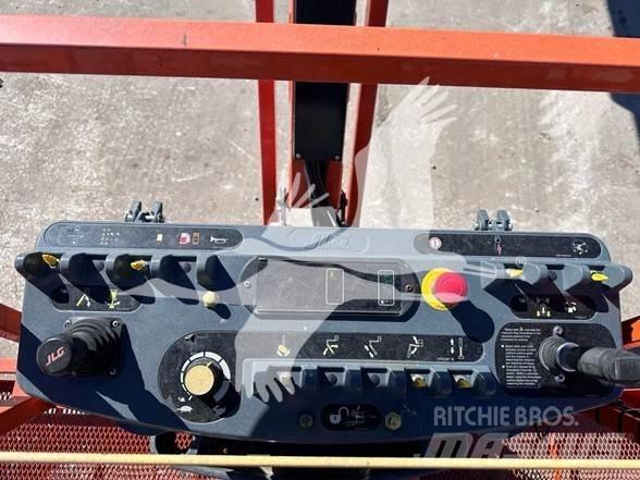 JLG 860SJ Telescoophoogwerkers