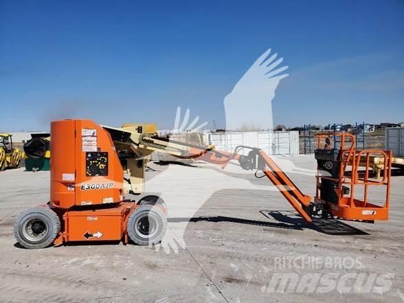 JLG E300AJP Knikarmhoogwerkers