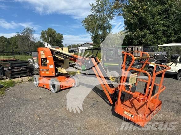 JLG E300AJP Knikarmhoogwerkers