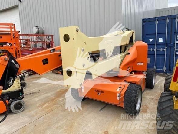 JLG E450AJ Knikarmhoogwerkers