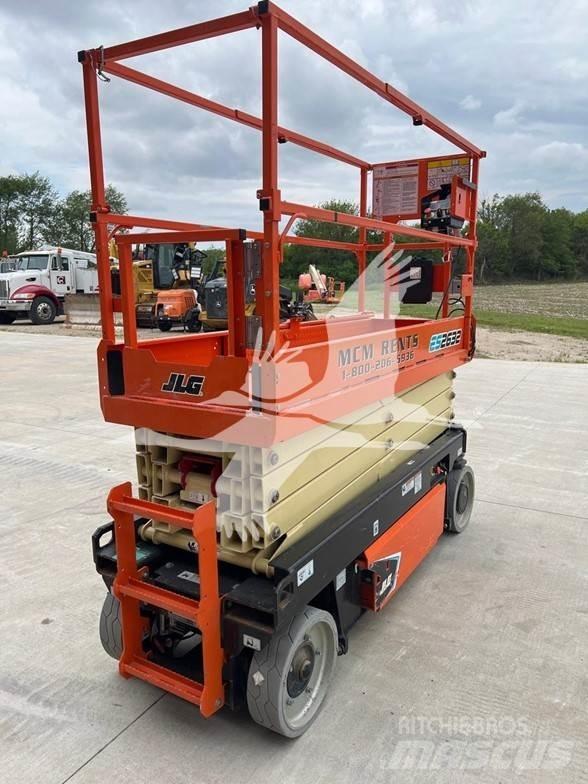 JLG ES2632 Schaarhoogwerkers