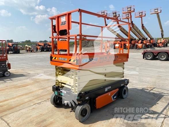 JLG ES3246 Schaarhoogwerkers