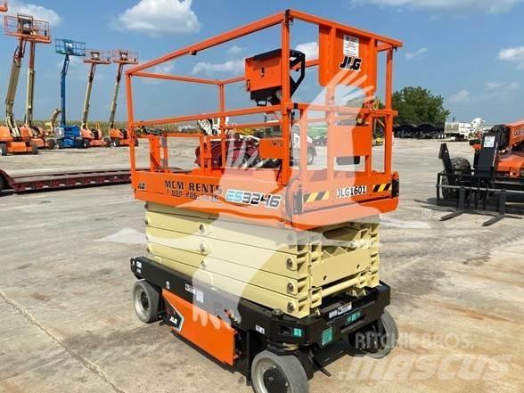 JLG ES3246 Schaarhoogwerkers