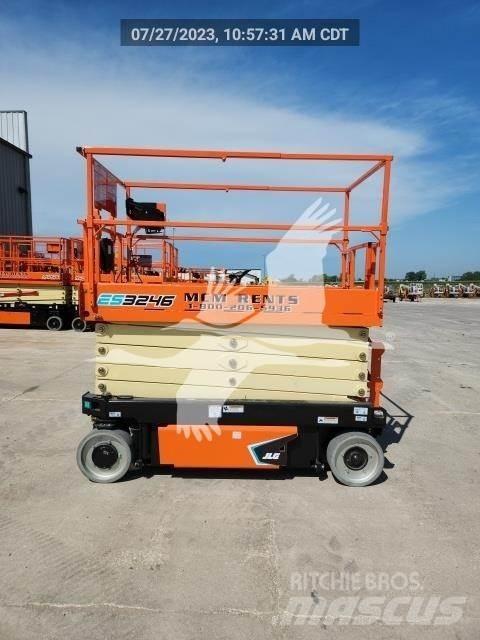 JLG ES3246 Schaarhoogwerkers