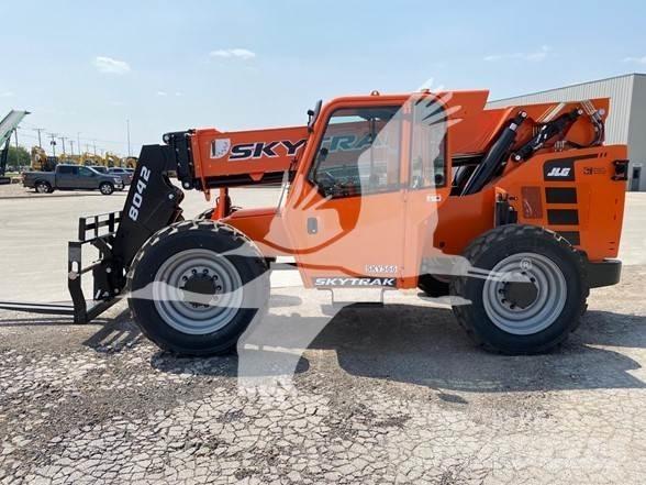 SkyTrak 8042 Verreikers