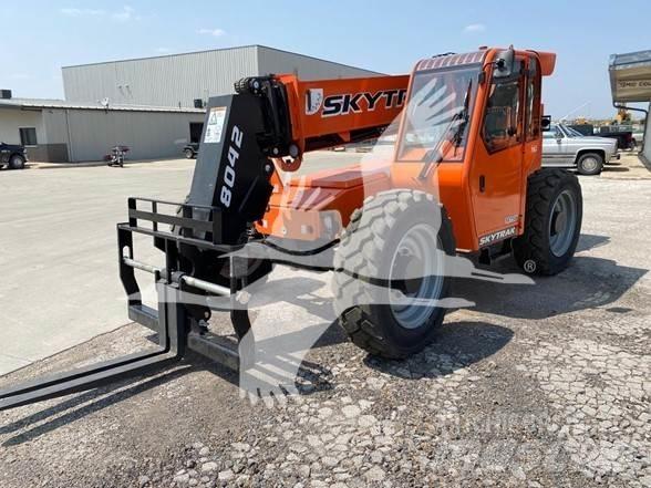 SkyTrak 8042 Verreikers