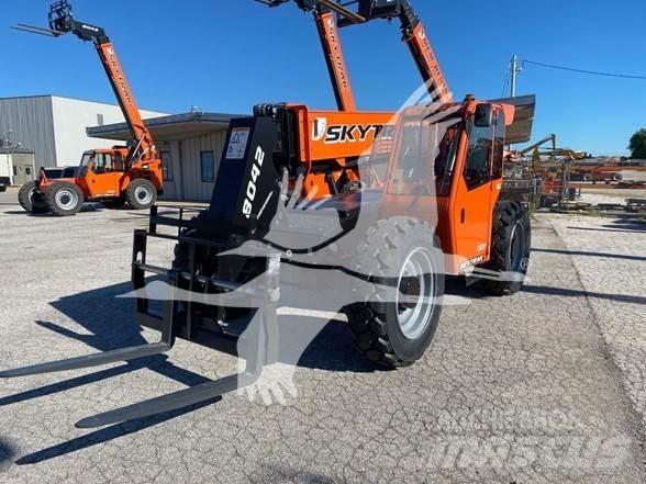 SkyTrak 8042 Verreikers