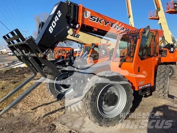 SkyTrak 8042 Verreikers