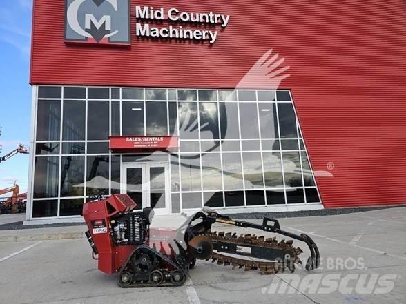 Toro TRX300 Sleuvengravers