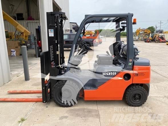 Toyota 8FGU25 Diesel heftrucks