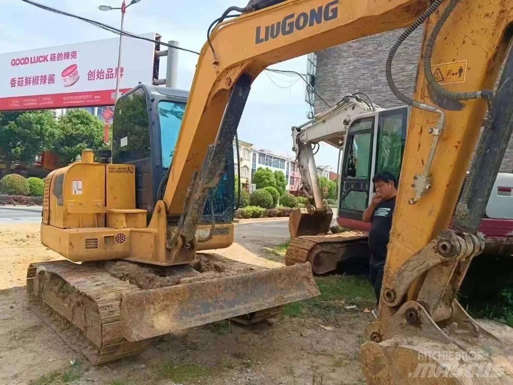 LiuGong 9055E Rupsgraafmachines