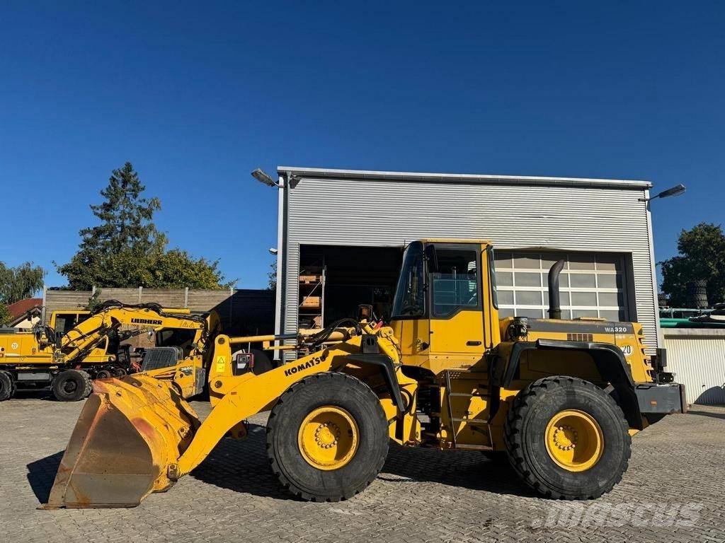 Komatsu WA 320-3H Wielladers