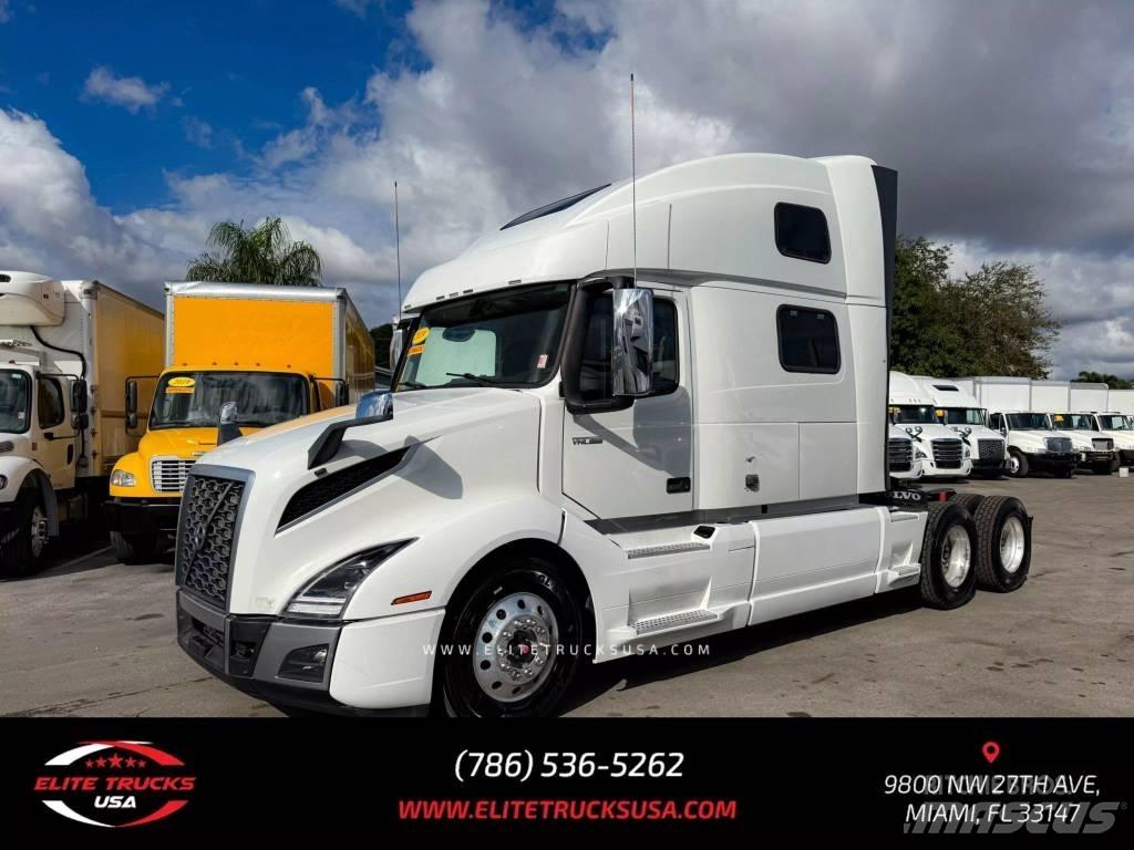 Volvo Commercial VNL Trekkers