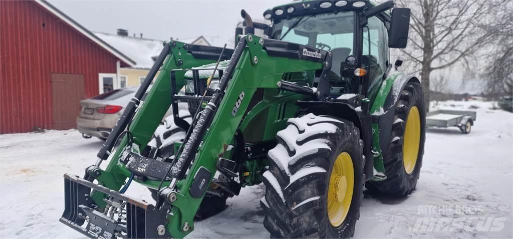 John Deere 6155R Tractoren