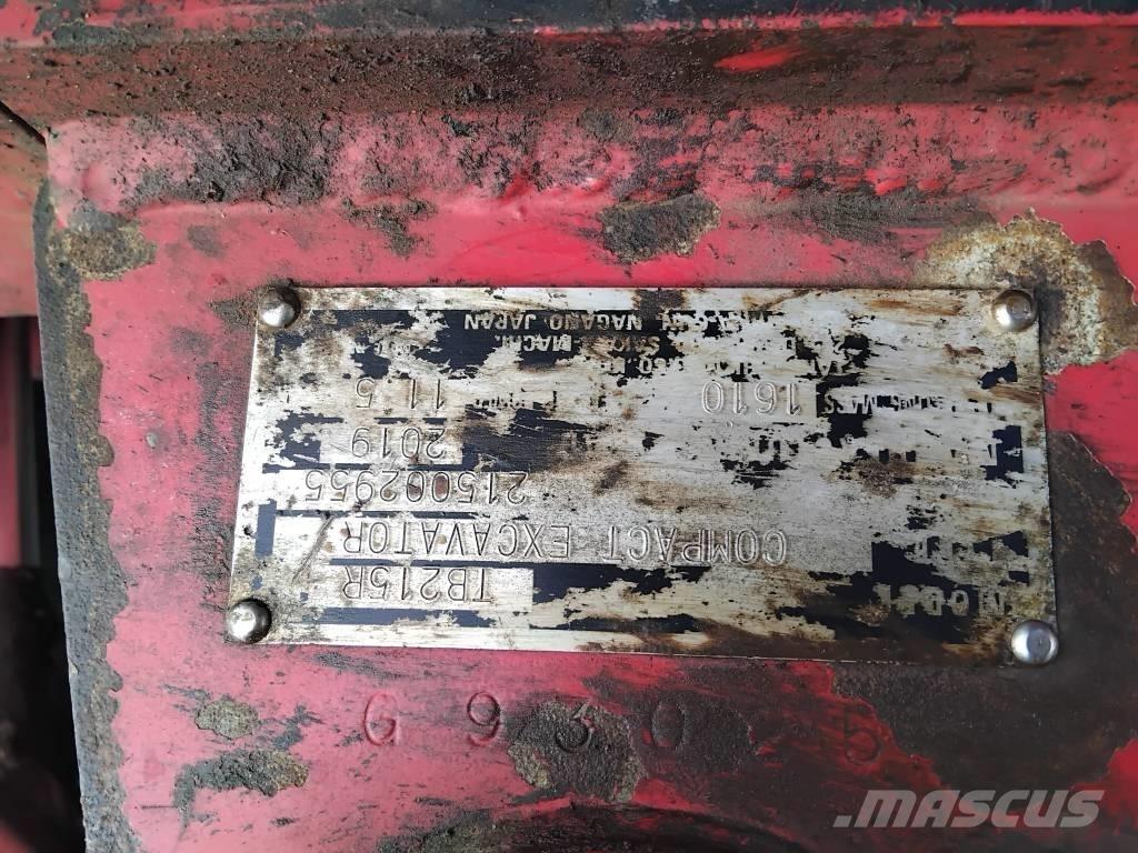 Takeuchi TB 215 R Minigraafmachines < 7t