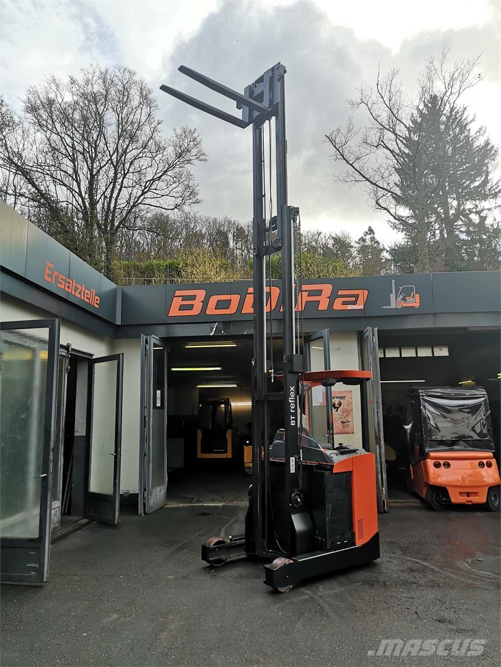 BT RRE 160 Reachtruck voor hoog niveau