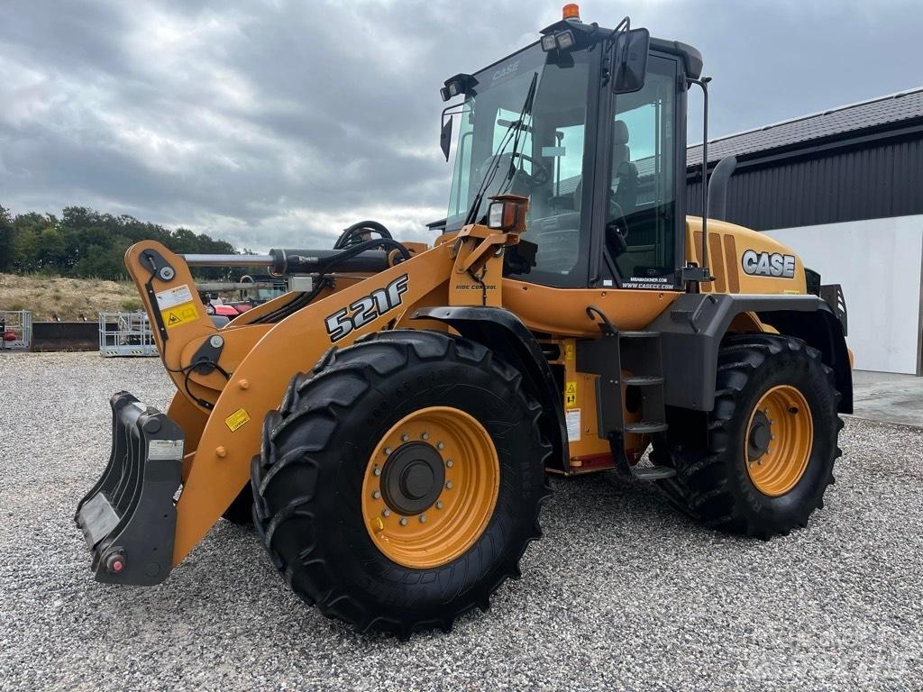 CASE 521 F Wielladers