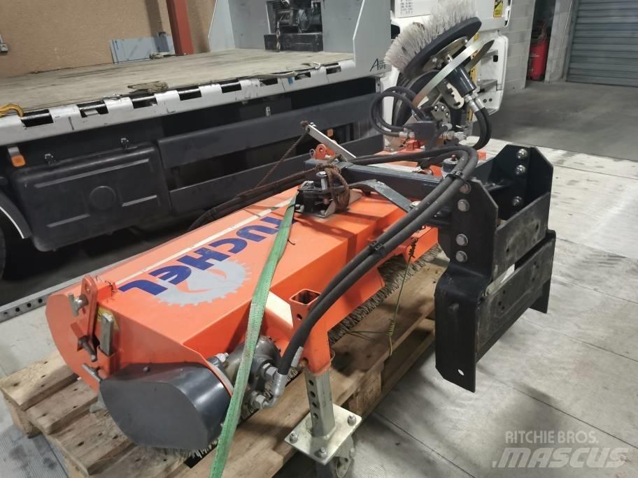 Tuchel Simplex 135HD Veegmachines