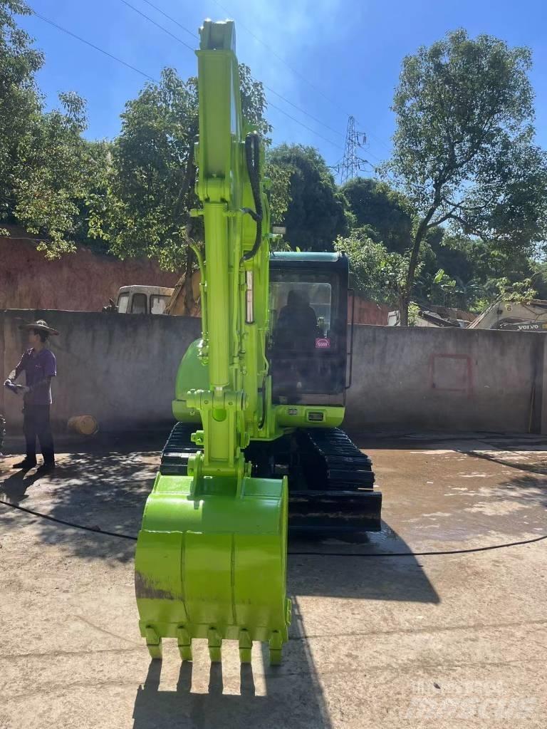 Hyundai R60-5 Rupsgraafmachines