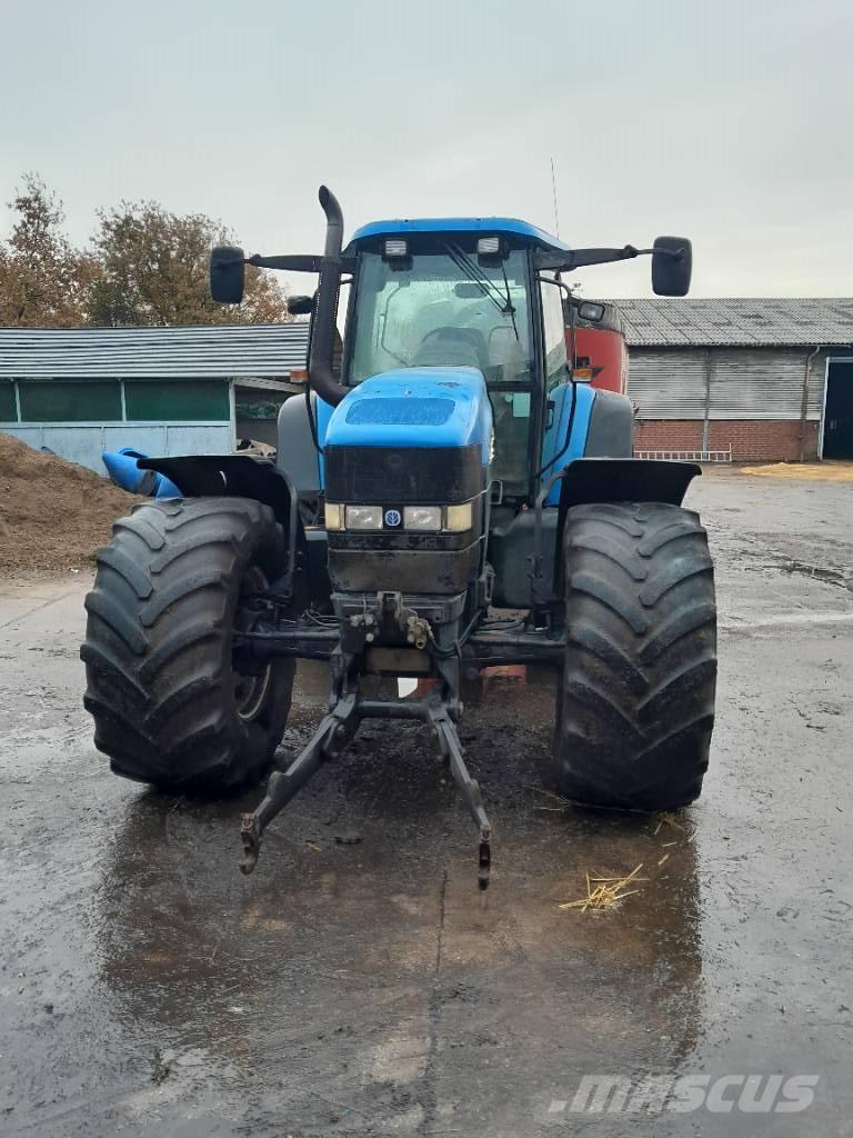 New Holland TM 190 Tractoren