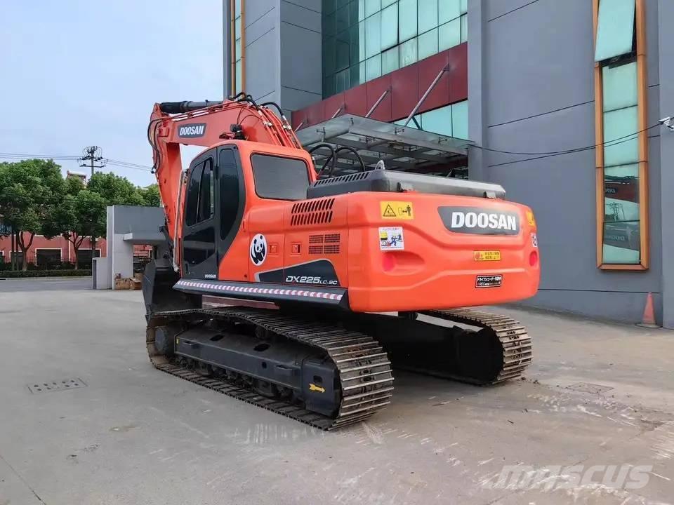 Doosan DX225LC-9C Rupsgraafmachines