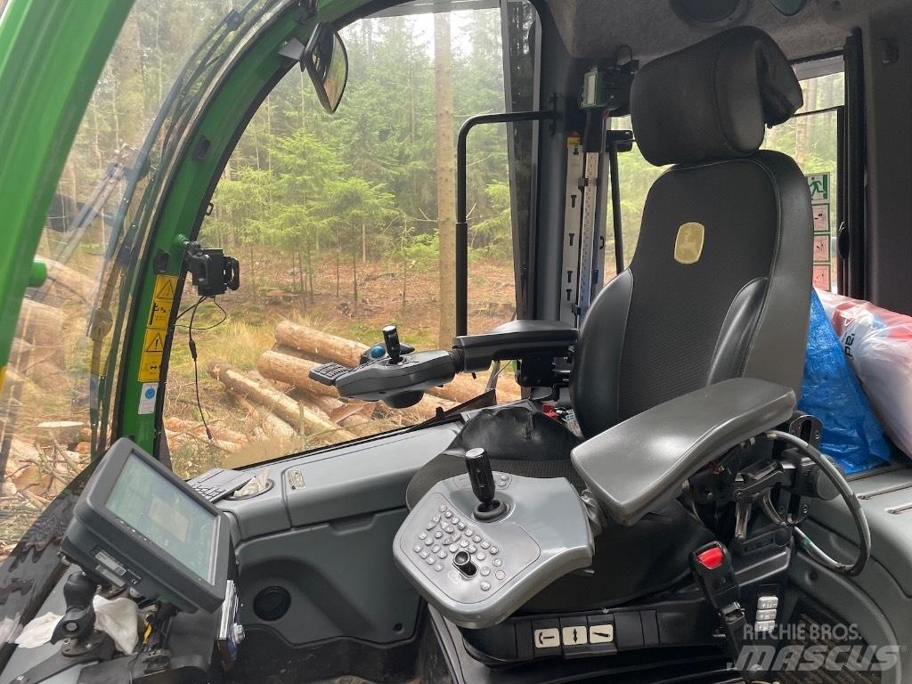 John Deere 1470 G Harvesters