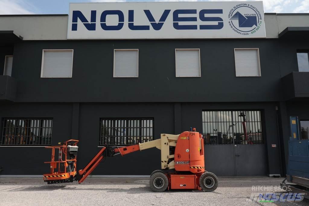 JLG E300AJP Knikarmhoogwerkers
