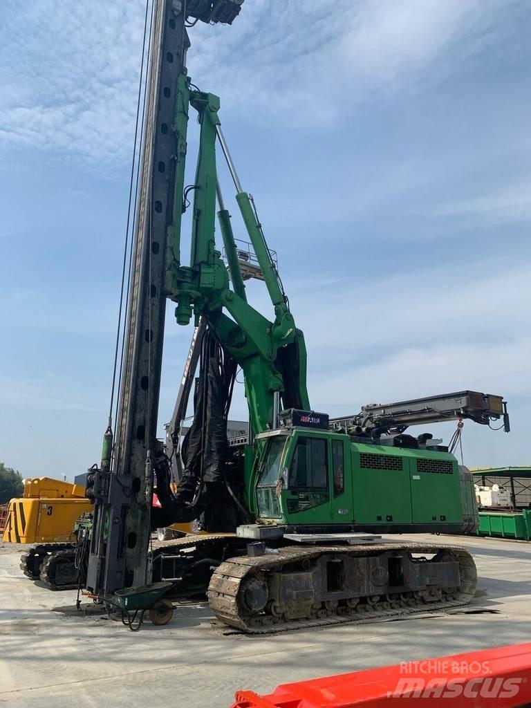 Bauer RTG 25 S Zware boorinstallaties