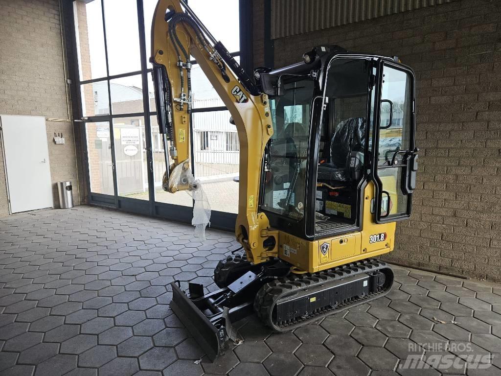 CAT 301.8 Minigraafmachines < 7t