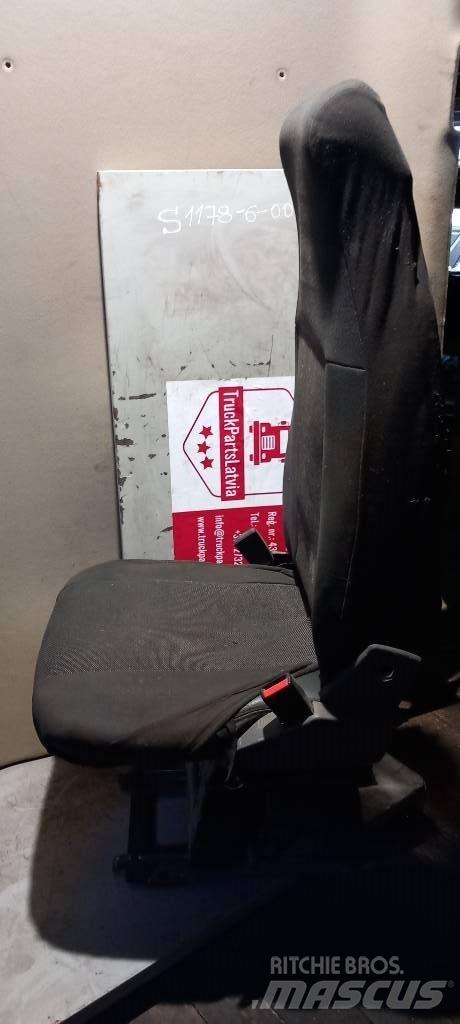 Scania R 420.    2401822 Cabine en interieur