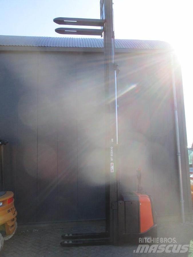 BT SPE 160L Stapelaar meeloop