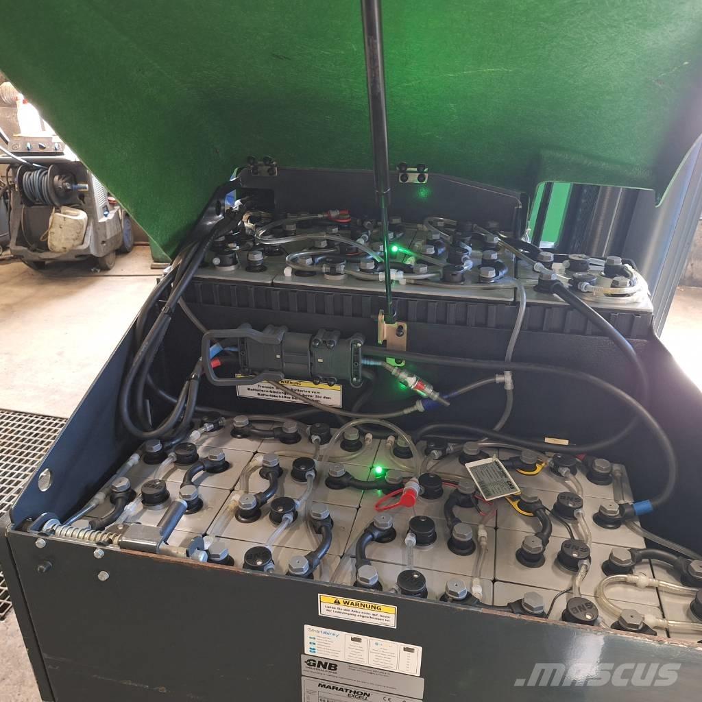 Combilift C4000ET Four-way truck