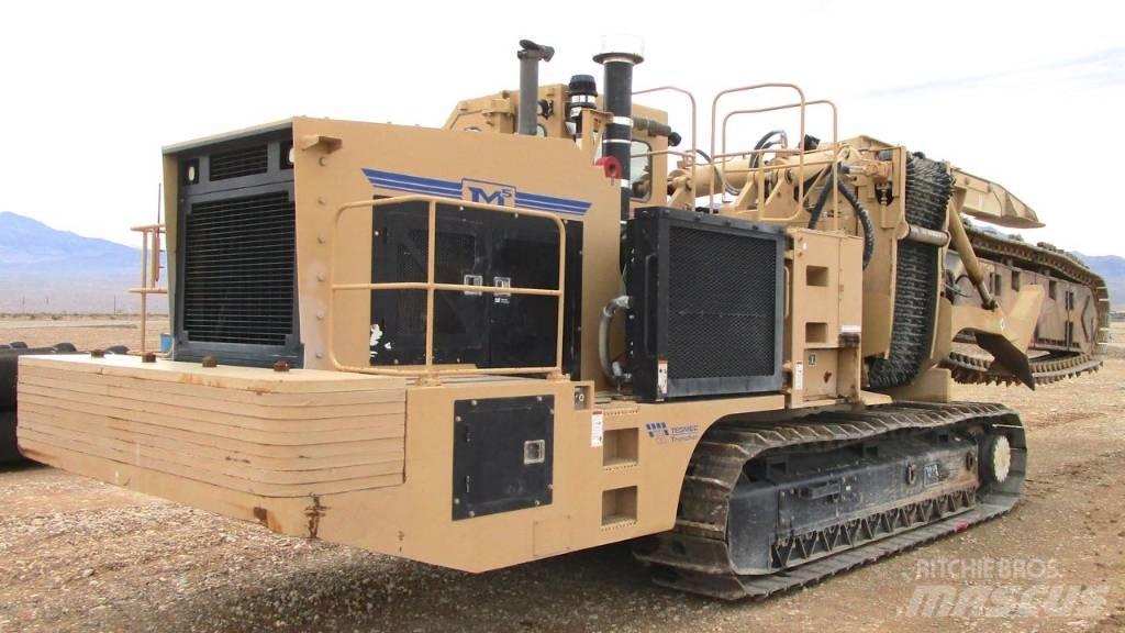 Tesmec M5 Sleuvengravers