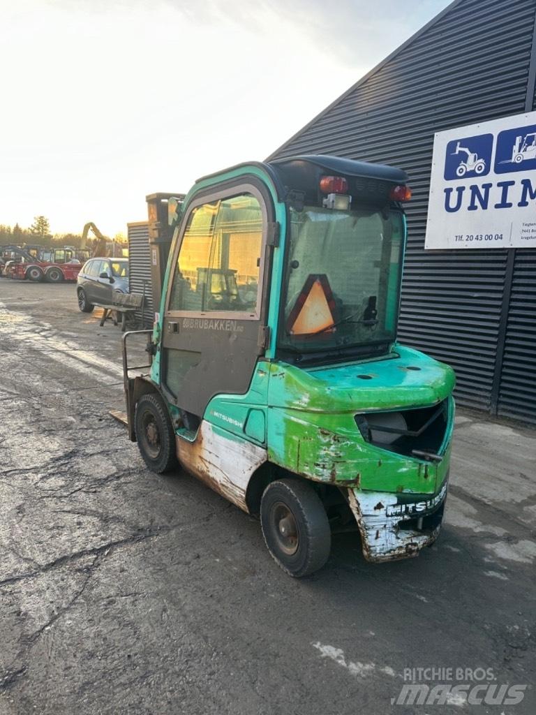 Mitsubishi FD25 Diesel heftrucks