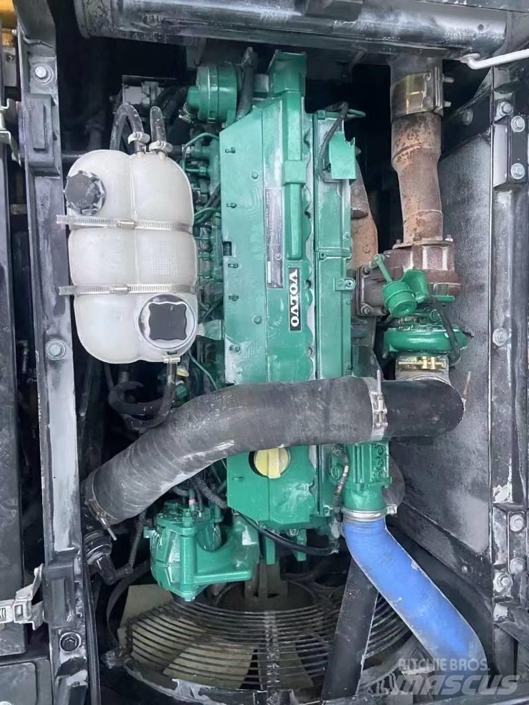 Volvo 290D Rupsgraafmachines