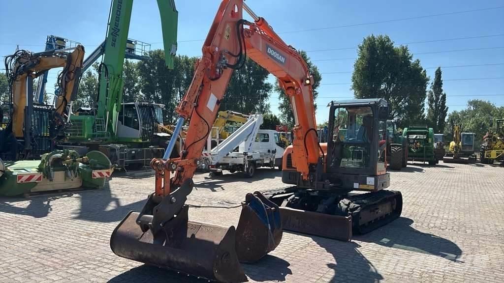 Doosan DX85 0 Speciale Graafmachines