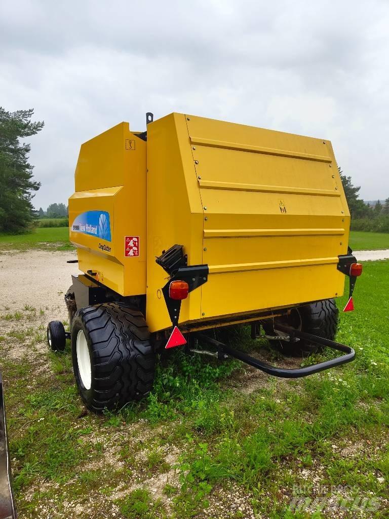 New Holland BR 6090 Ronde-balenpersen