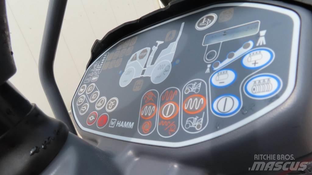 Hamm HD14i TT Bandenwalsen