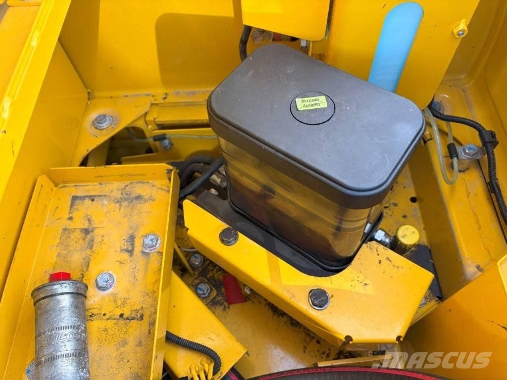 Komatsu PC 240 LC-11 Rupsgraafmachines